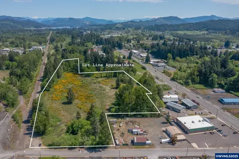 2414 Next To Main St, Sweet Home, OR 97386