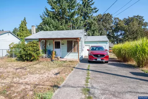1756 Elm St, Sweet Home, OR 97386