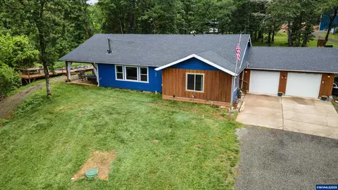 17205 Oakdale Rd, Dallas, OR 97338