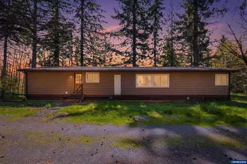 32797 Dan Cupp Rd, Saint Helens, OR 97051
