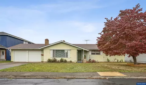 3061 Alberta Ave NE, Salem, OR 97301