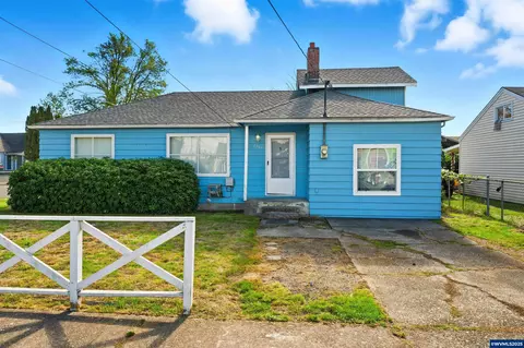 2990 Sedona Ave NE, Salem, OR 97301