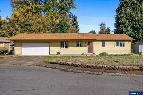 1377 Krysti Ct NE, Keizer, OR 97303
