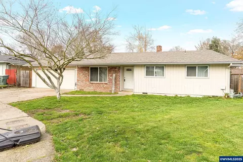 4985 Wagon Rim Ct SE, Salem, OR 97317