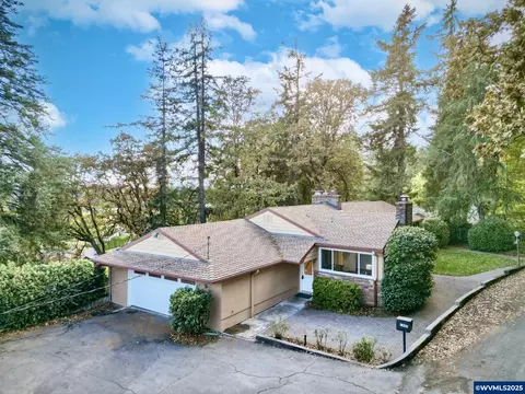 1440 Laurel Heights Dr NW, Albany, OR 97321