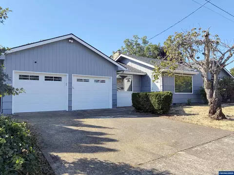 555 W Hills Way NW, Salem, OR 97304