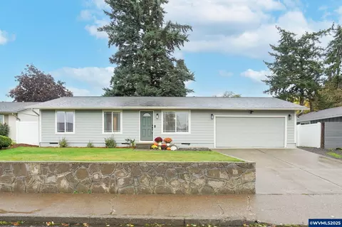 4473 47th Ave NE, Salem, OR 97305