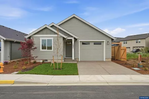 1531 SE Hankel St, Dallas, OR 97338