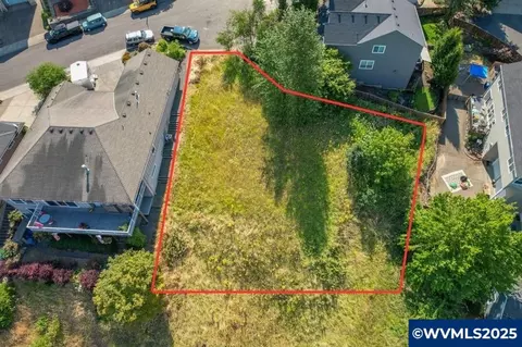 2765 Prominent Ct S, Salem, OR 97302