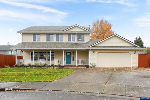 1228 Bent Grass Ct NE, Keizer, OR 97303