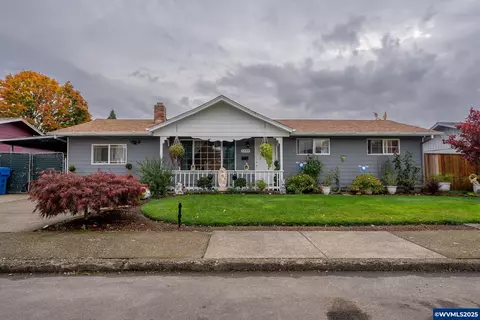 2440 Vallejo St NE, Salem, OR 97301