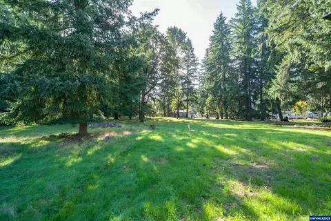 E Dogwood Dr St, Lyons, OR 97358