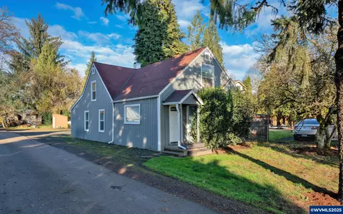 4280 NE Highway 20, Corvallis, OR 97330