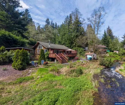1415 N Alvord Ln, Otis, OR 97368