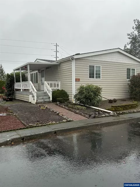 2715 Oakland Lp Lp SE #2715, Salem, OR 97301