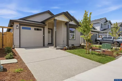 369 SE Shetterly Dr, Dallas, OR 97338