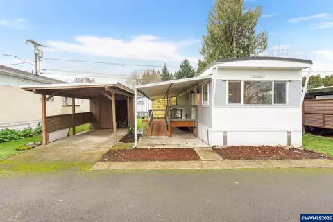 4882 Lancaster Dr NE #12, Salem, OR 97305