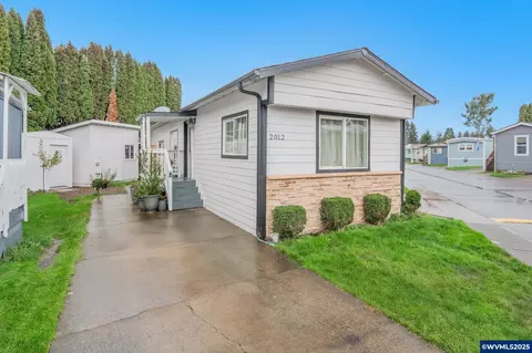 2012 Kennedy Cir NE # 10, Keizer, OR 97303