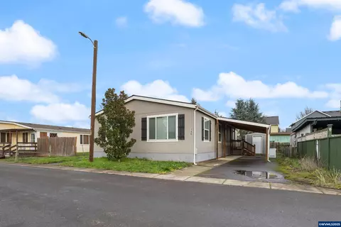 151 Edwards Rd S #146, Monmouth, OR 97361