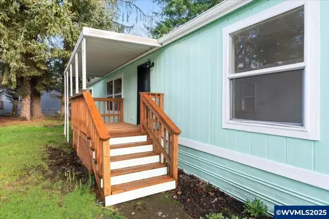 5050 Columbus St SE #70, Albany, OR 97322