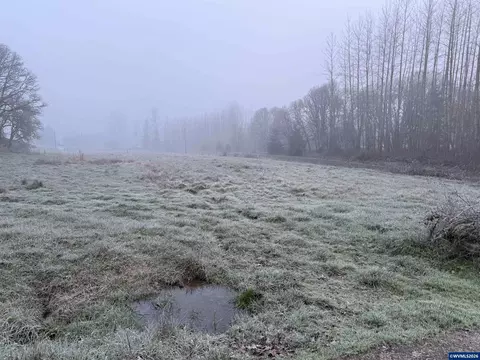 17666 SEmerald Green Ln, Jefferson, OR 97352