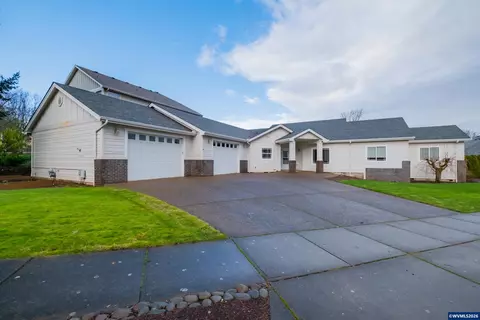 2765 Fort Hill Ave NW, Salem, OR 97304