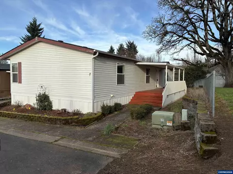 2000 Robins Ln SE #7, Salem, OR 97306