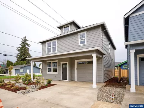 Exterior - 818 Pine St, Silverton, OR 97381 photo 4 of 7