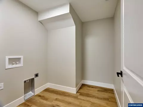 Other - 818 Pine St, Silverton, OR 97381 photo 4 of 4