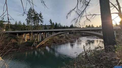 22986 N Fork Rd SE, Lyons, OR 97358 photo 4