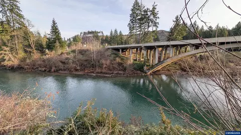 22986 N Fork Rd SE, Lyons, OR 97358 photo 2