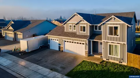 2303 NE Deciduous Ave, Albany, OR 97321