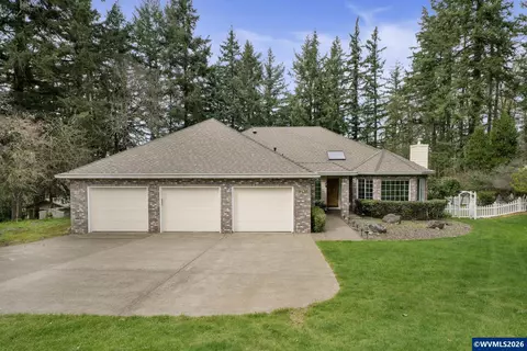 3475 Valley View Dr NW, Albany, OR 97321