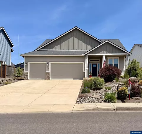 448 Eaglet St NW, Salem, OR 97304