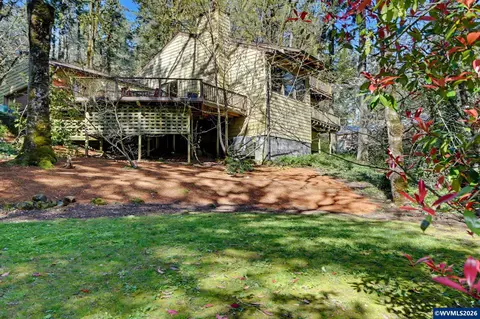 9855 Liberty Rd S, Salem, OR 97306