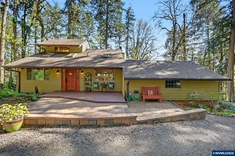9855 Liberty Rd S, Salem, OR 97306