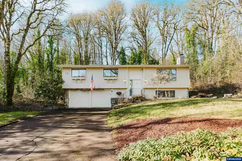 916 NW Chipmunk Pl, Corvallis, OR 97330