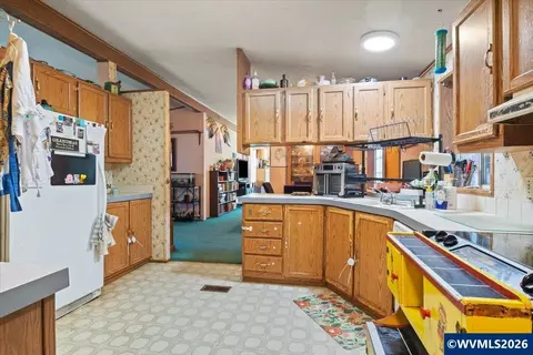 40450 S Mccully Mountain Rd, Lyons, OR 97358 photo 7