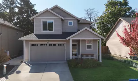 2432 Robbins Way, Lebanon, OR 97355