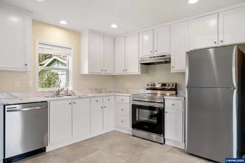 175 E Main St, Alsea, OR 97324 photo 15