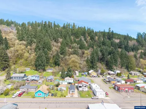175 E Main St, Alsea, OR 97324 photo 6