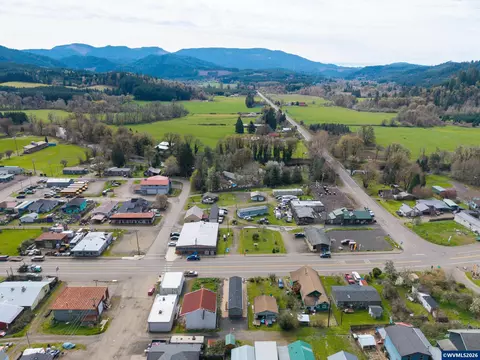 175 E Main St, Alsea, OR 97324 photo 5