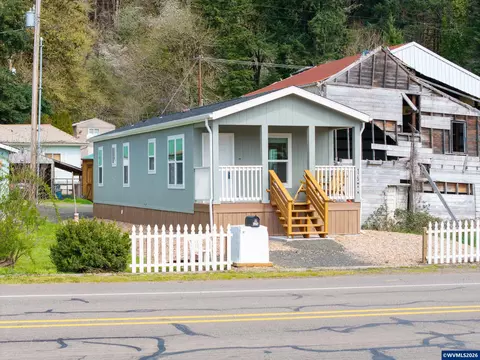 175 E Main St, Alsea, OR 97324 photo 2