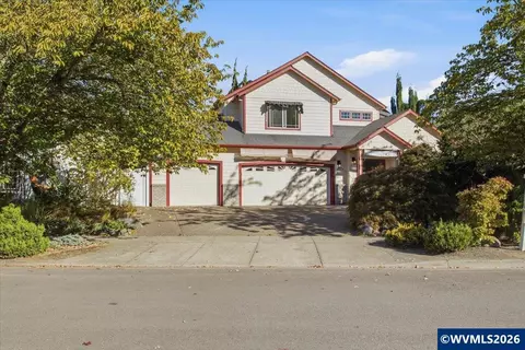 4374 Log Dr NE, Salem, OR 97305