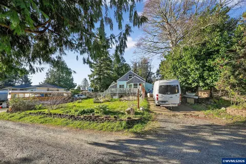 4877 NE H Ave, Neotsu, OR 97364