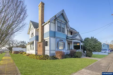 488 S 2nd St, Lebanon, OR 97355