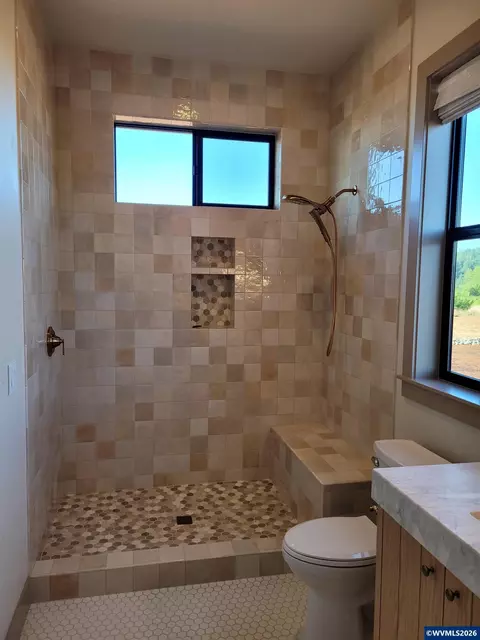 Bath - Model E Ballyntyne Rd S, Salem, OR 97302 photo 11 of 11