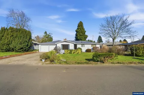 3373 Rawlins Ave NE, Salem, OR 97301
