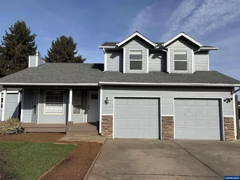 545 NE Overlook Way, Sublimity, OR 97385