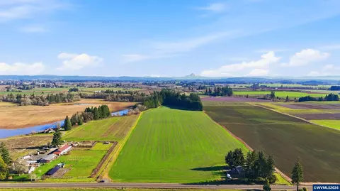 3678 SW Golf Course Rd, Cornelius, OR 97113